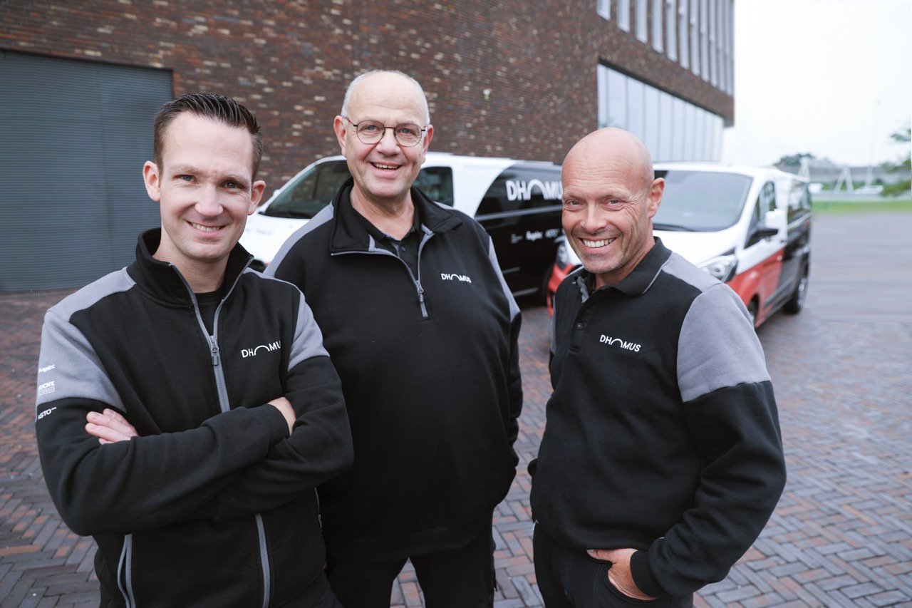 Team van montage specialisten