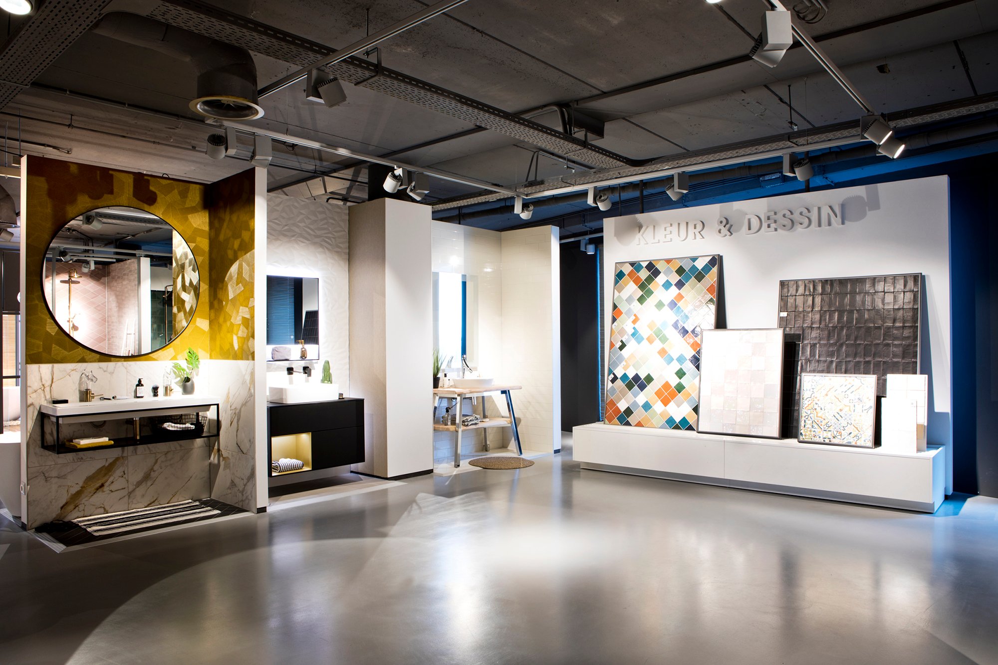 Foto van tegels showroom Huysinc