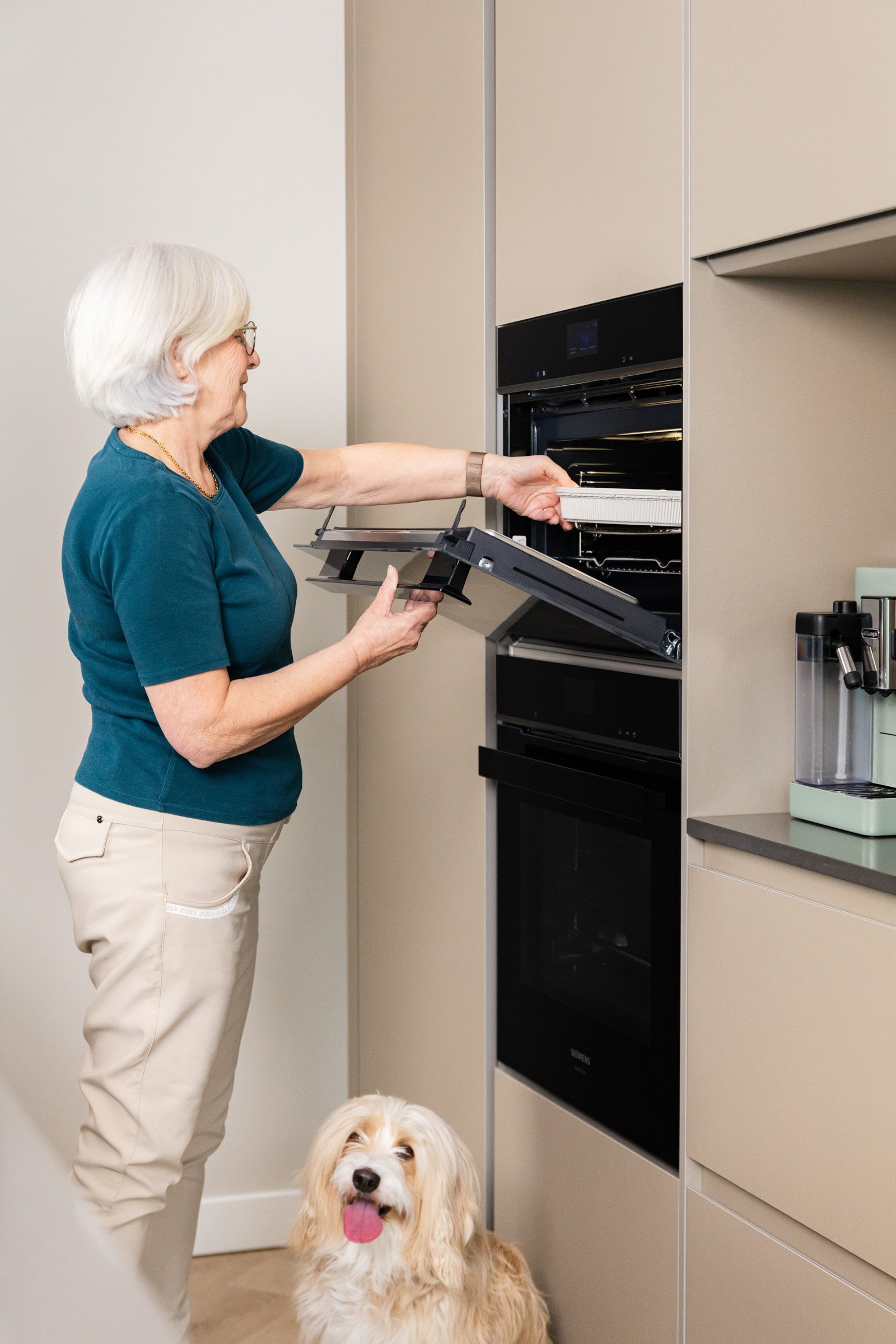Huysinc_Kijkje in de keuken bij Lilian en Ton_keuken_Raamdonksveer (11)